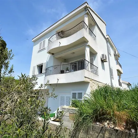 Apartments Miro Petrcane Exteriér fotografie