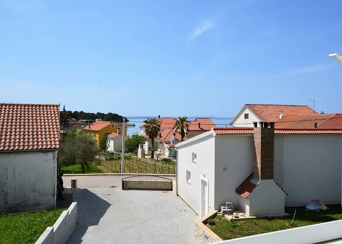 Apartments Miro