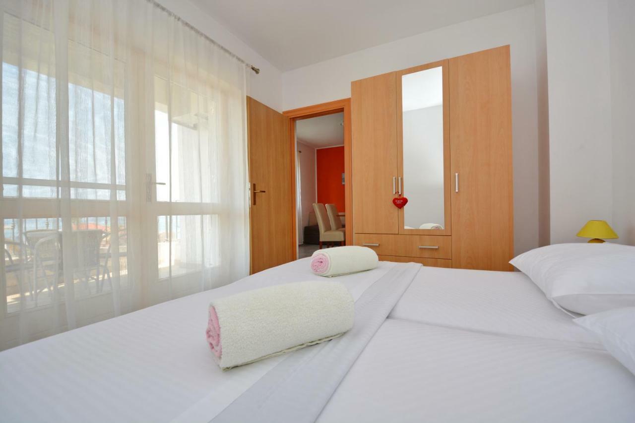 Miro Apartment