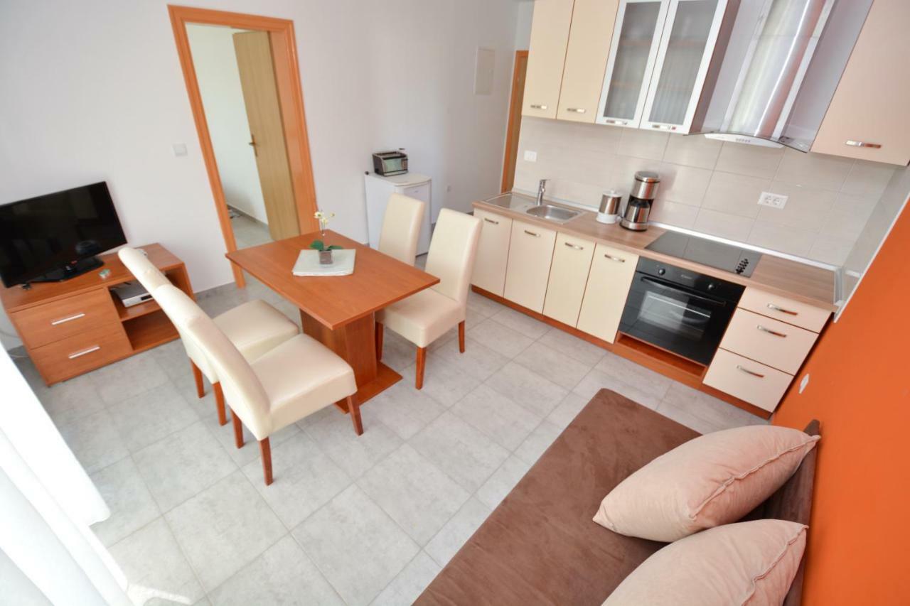 Miro Apartment *