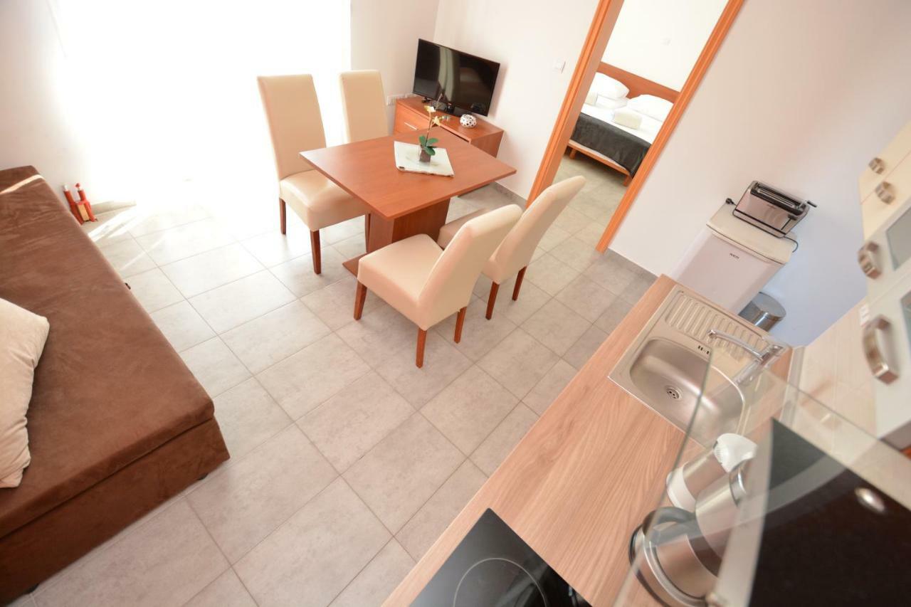 Apartment Miro